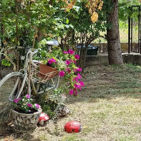 Holiday home Holiday House Few Minutes From Center Of Sinj